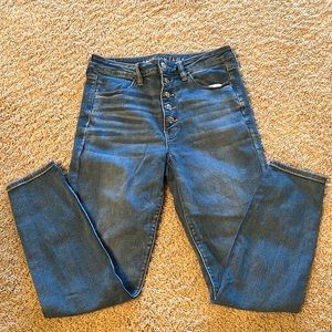 NWOT - American Eagle button fly super high-rise jegging